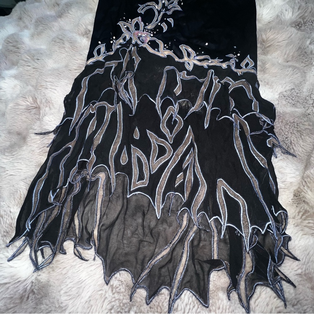 Mandalay Silk Skirt with Applique and Beadwork, Size 4 - Picture 5 of 16